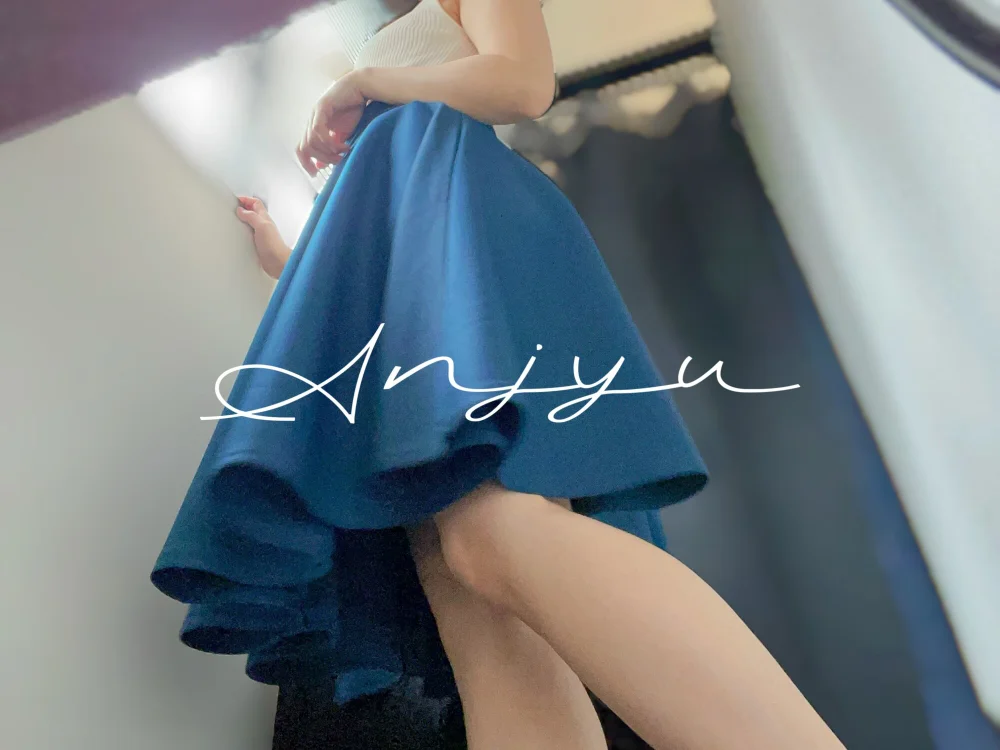 anjyuluxury's Offline XXX Chat