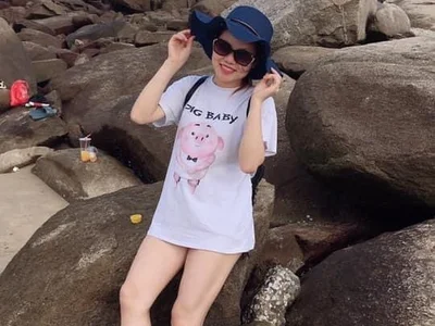 Emily_9xx on StripChat