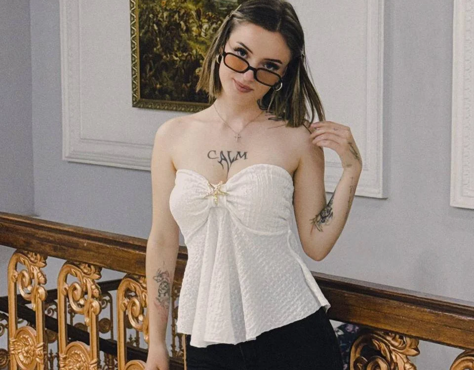 PlayfulDaisy's Offline XXX Chat