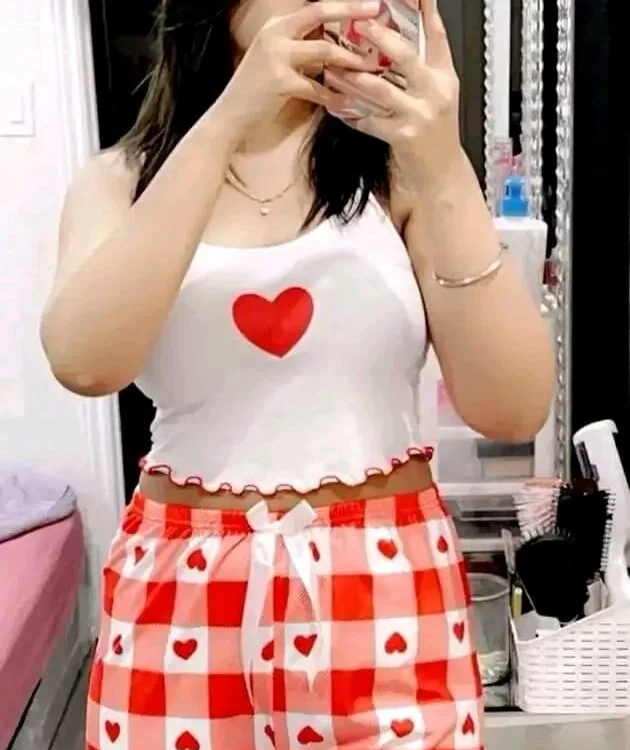naril03 Adlı Modelin Çevrimdışı XXX Sohbeti