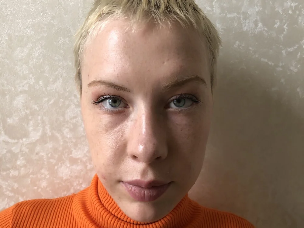 AlyahHarris' Offline Chat Room