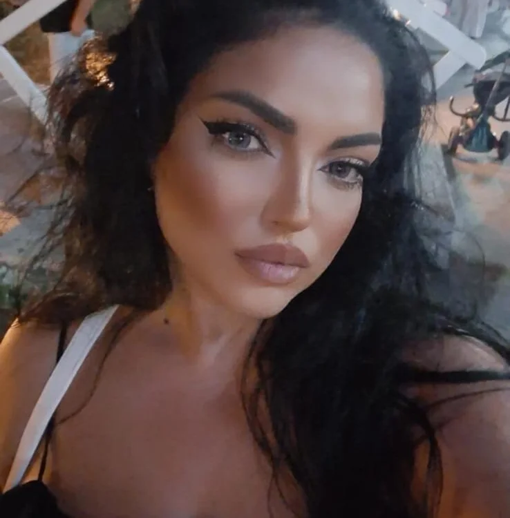 JessycaNoir's Offline XXX Chat