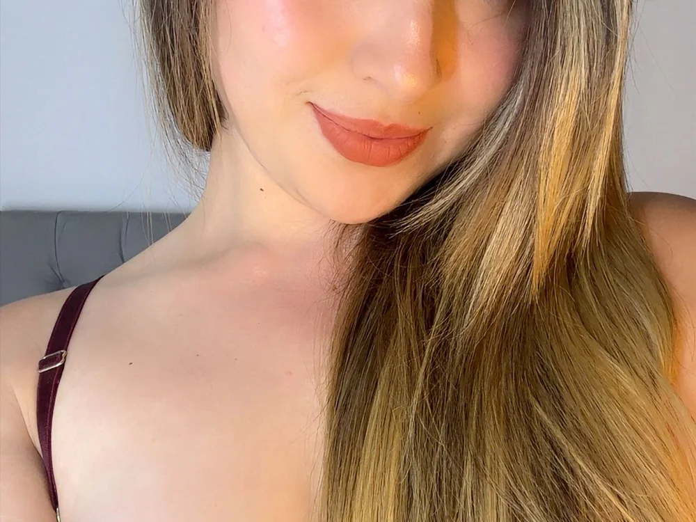 Nicol_Swift_'s Offline XXX Chat
