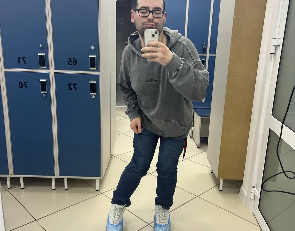 ShrillChili47 Offline XXX Chat