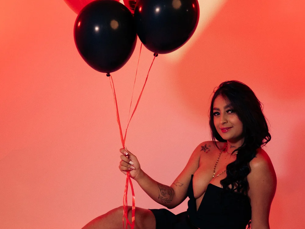 amber__ferrera Obrolan XXX Offline