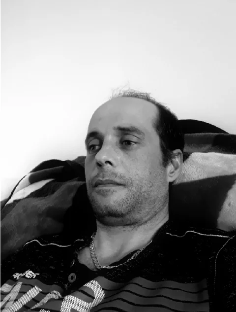 Steeve1976 offline chatrum