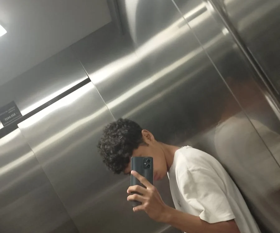 Offline XXX chat modela Roberto16-