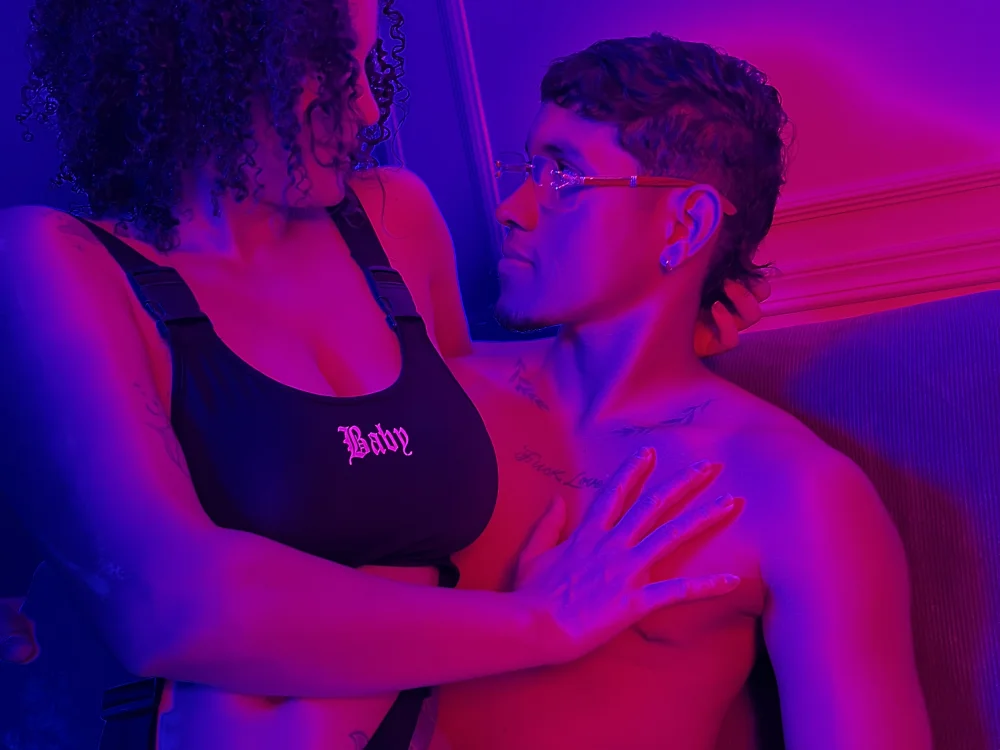 saveur_latin offline XXX-chat