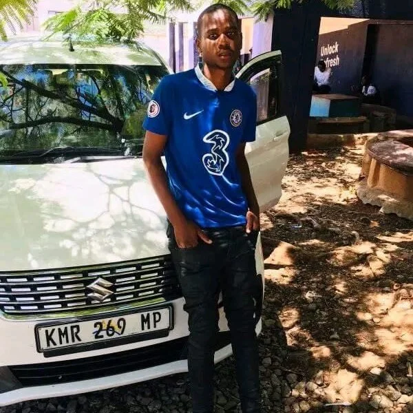 StrongEbonyDick's Offline XXX Chat