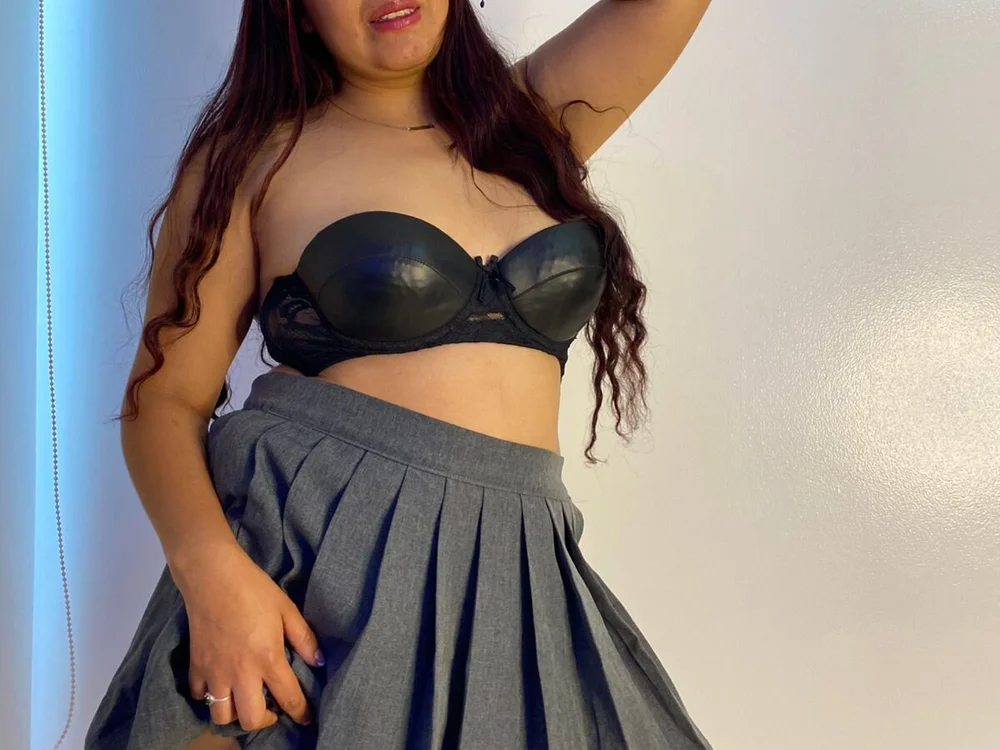 Alexa_Velle Offline Chatraum