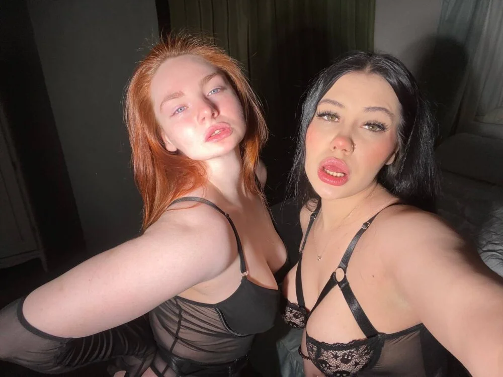 Mary_Dina Offline XXX Chat