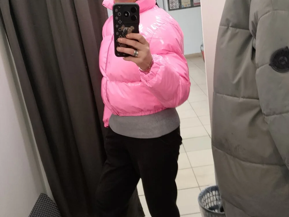 DebbieWhite Offline XXX-Chat