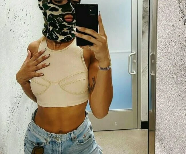 prettie_ZarinaのオフラインXXXチャット