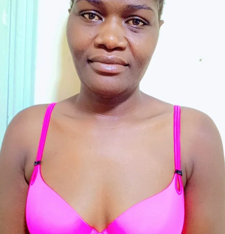 Sexxy_slim_honey Chat XXX Ngoại tuyến