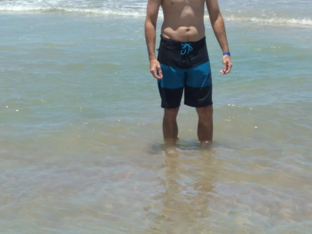 Clint12344 離線 XXX 聊天