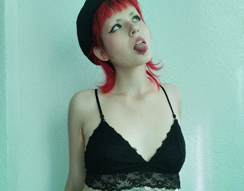 PhilippaFlynt's Offline Chat Room