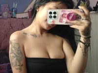 Nicolee_Saint