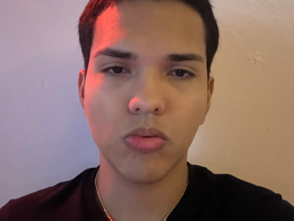 hugobrah's Offline Chat Room