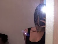 JustZaraaa's webcam live show