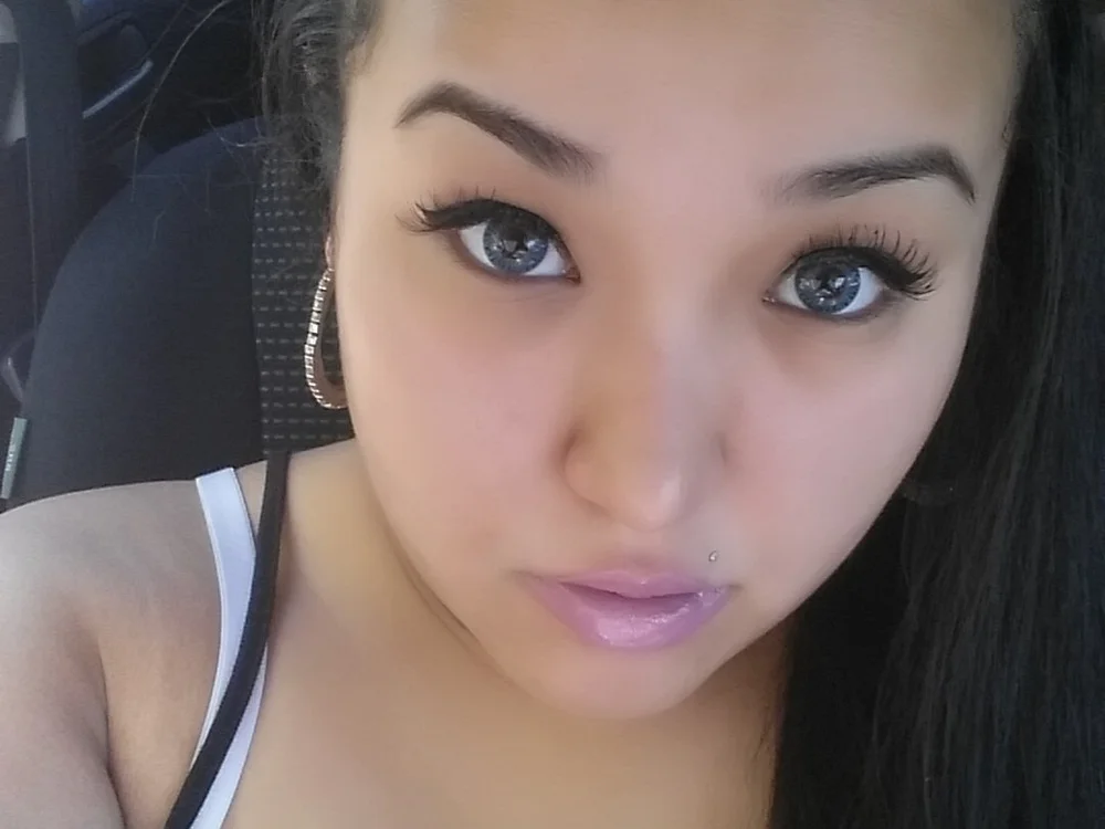 asianbbw's Offline XXX Chat