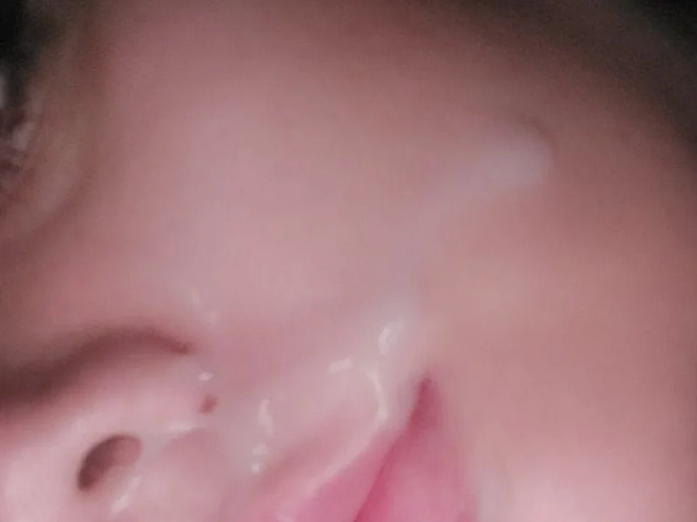 Offline chatovací místnost SluttyLexii_
