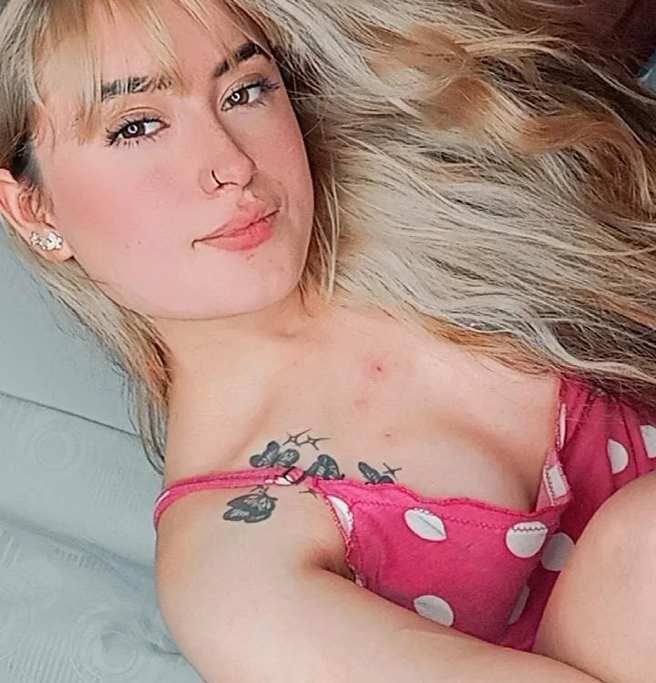 VictoriiaMoon offline chatrum