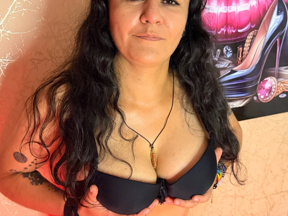 Danyumil Offline XXX-chat