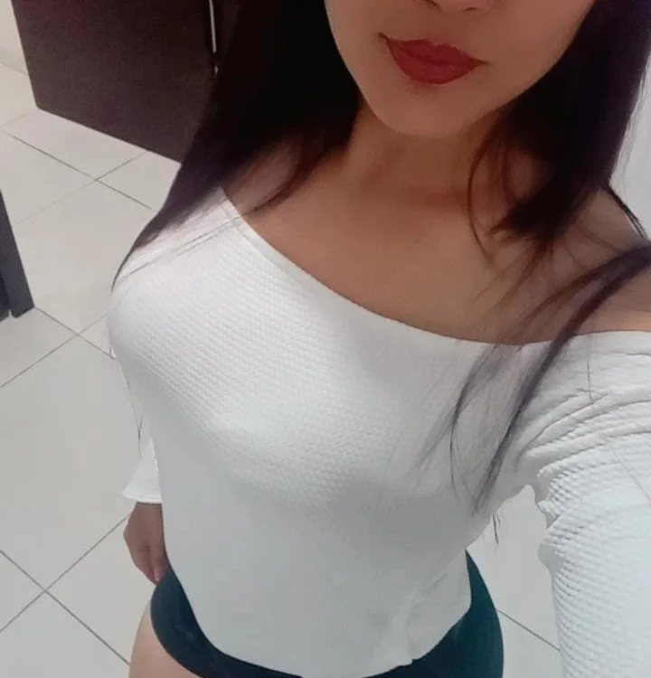 amazing_hot_fun69's Offline XXX Chat