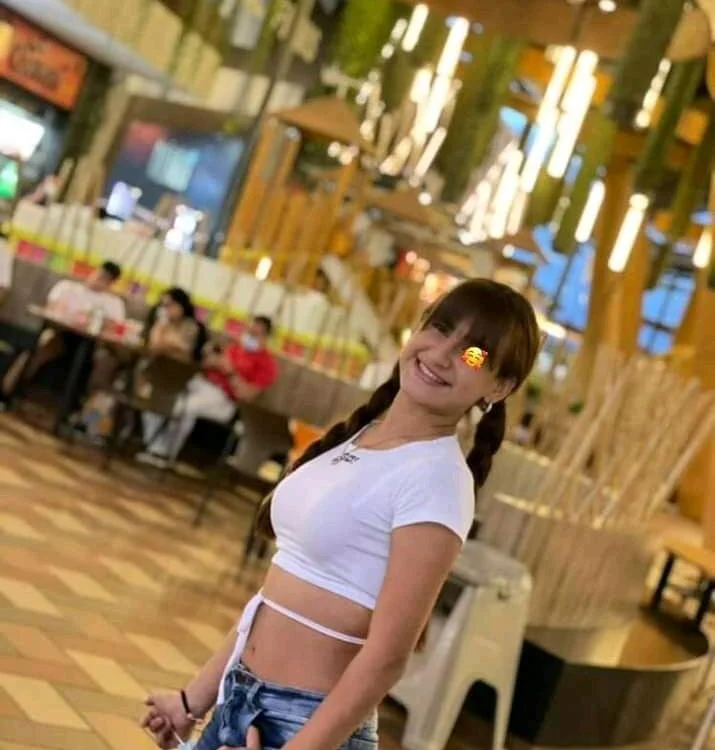 katy_sweet18's Offline Chat Room