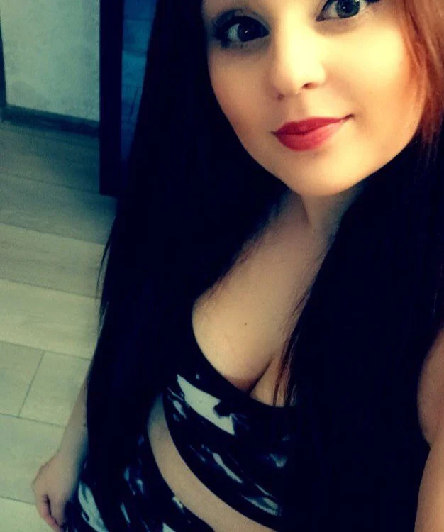 alitagoldman's Offline XXX Chat