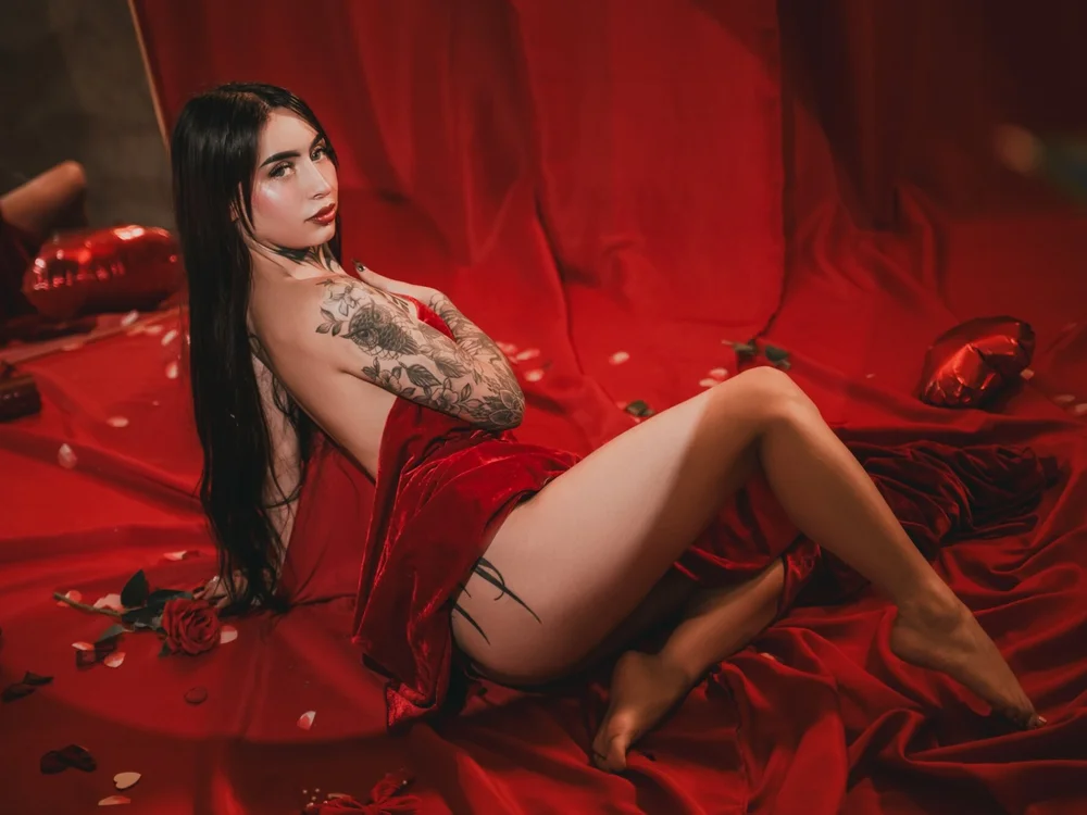 Rouxx_1 Offline XXX-chat