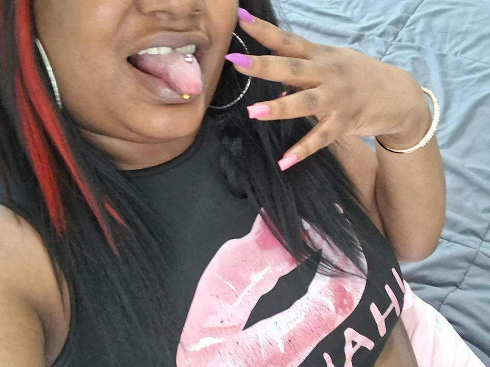 chasity304's Offline Chat Room