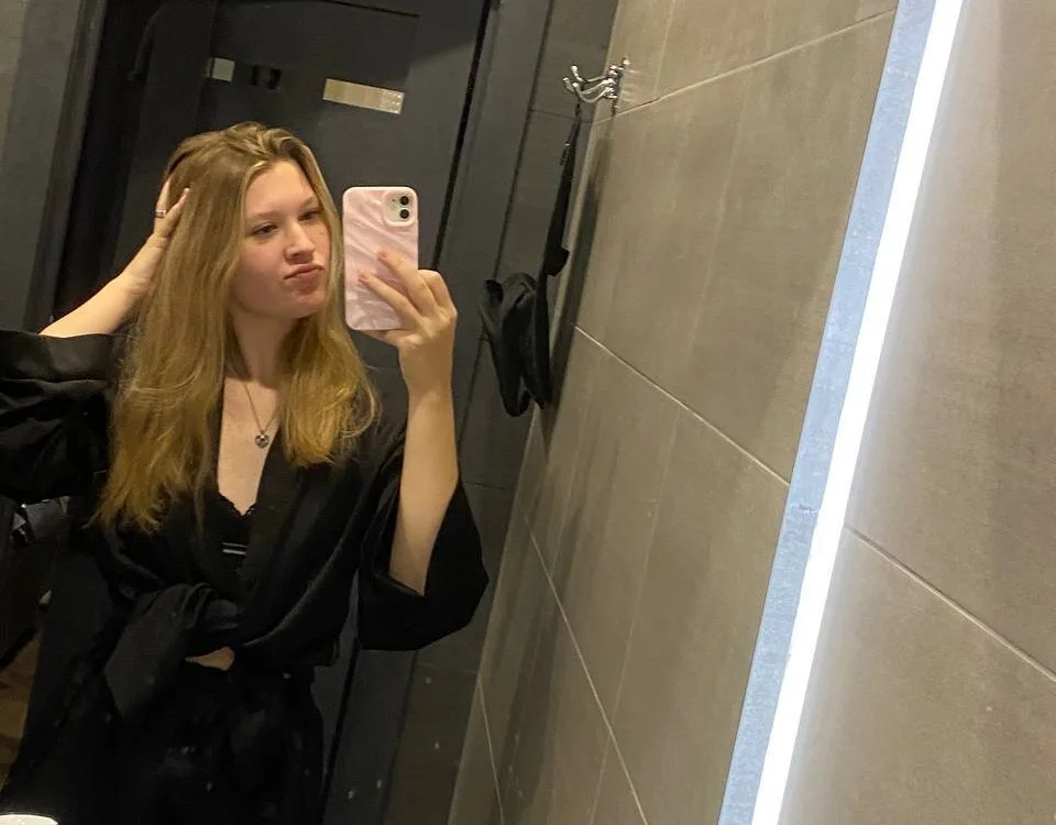 SkyeDavis' Offline XXX Chat