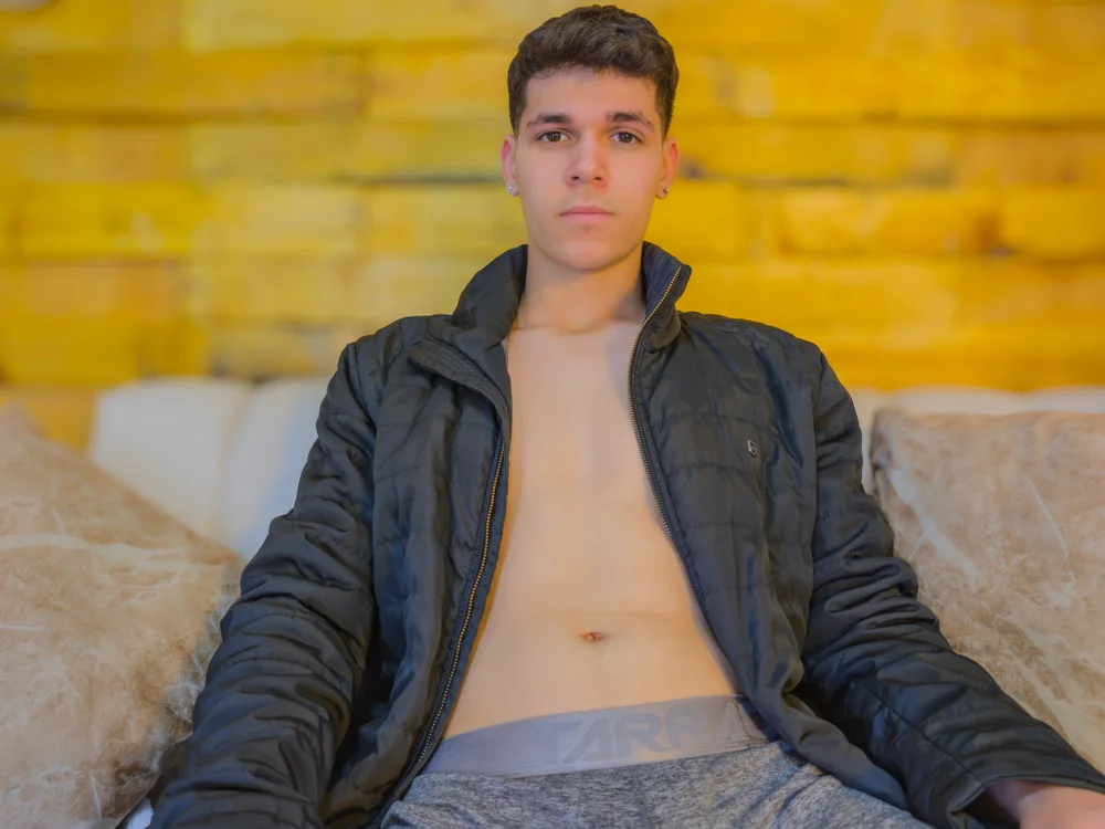 Chat +18 off-line de taylor_morgann