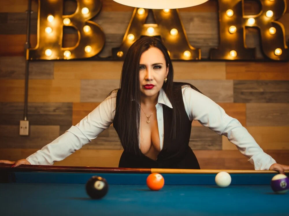 Czat XXX offline – Evangeline_Taylorr