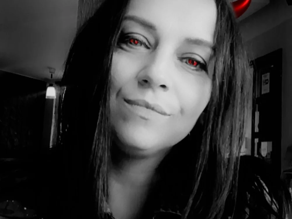 Dajana1978's Offline XXX Chat