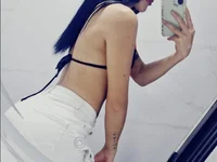 Sofia_wishx অফলাইন চ্যাট রুম