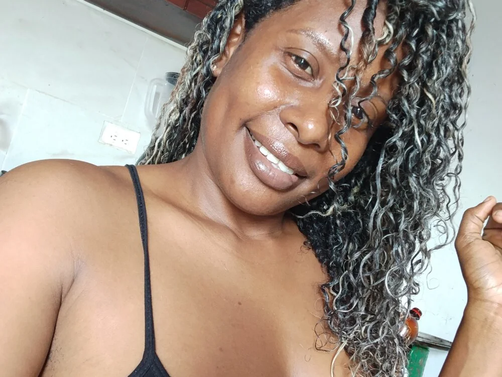 vayolletd Adlı Modelin Çevrimdışı XXX Sohbeti