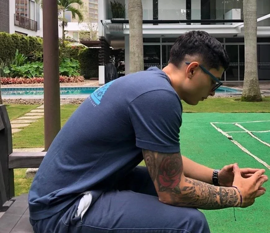 zelifkoBrown13 Offline XXX-Chat