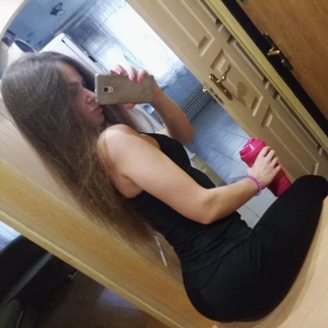 ห้องแชทออฟไลน์ของ NikkiPeach