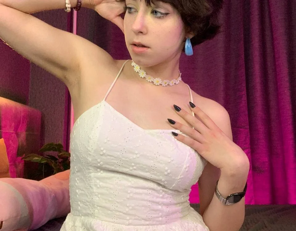 Sara_Frayer Chat XXX offline