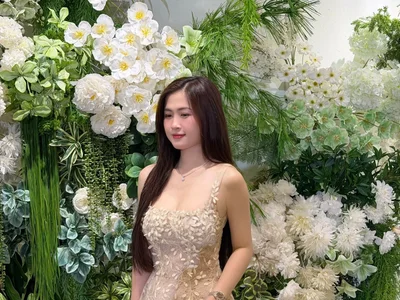 Bielaaz Female Outdoor Online Webcam Nude
