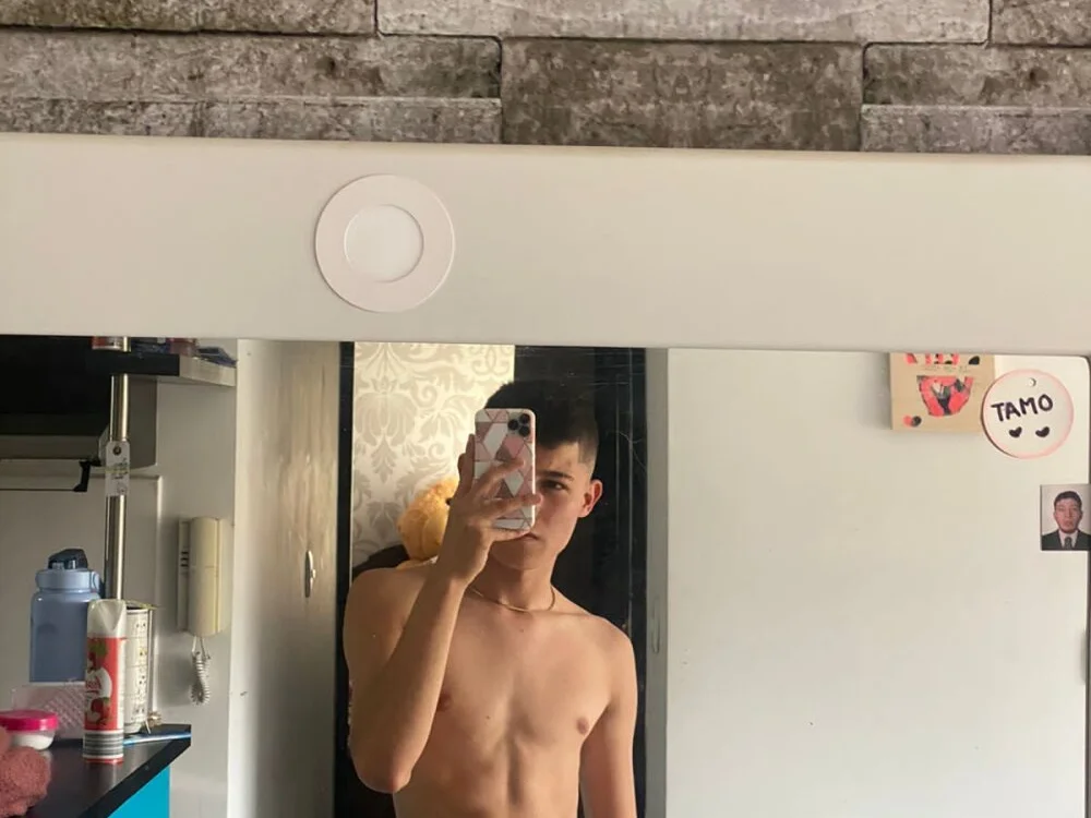 benavides_anthony 離線 XXX 聊天