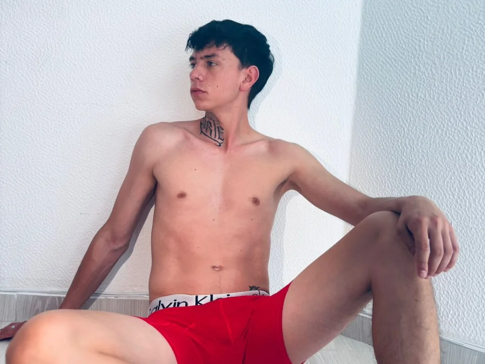 Hot_teo1 офлайн XXX чат