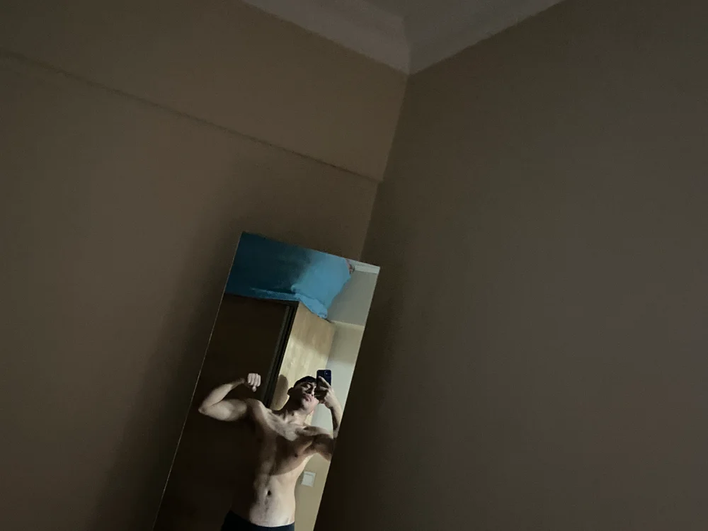 astoperaaa's Offline XXX Chat