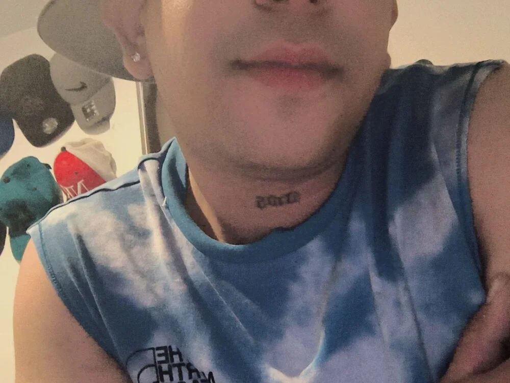 edinsojose Chat XXX offline