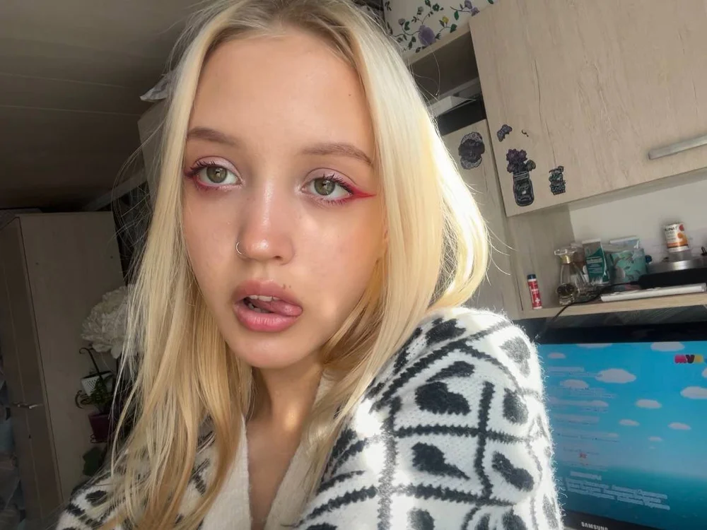 ChanelGoggans' Offline XXX Chat