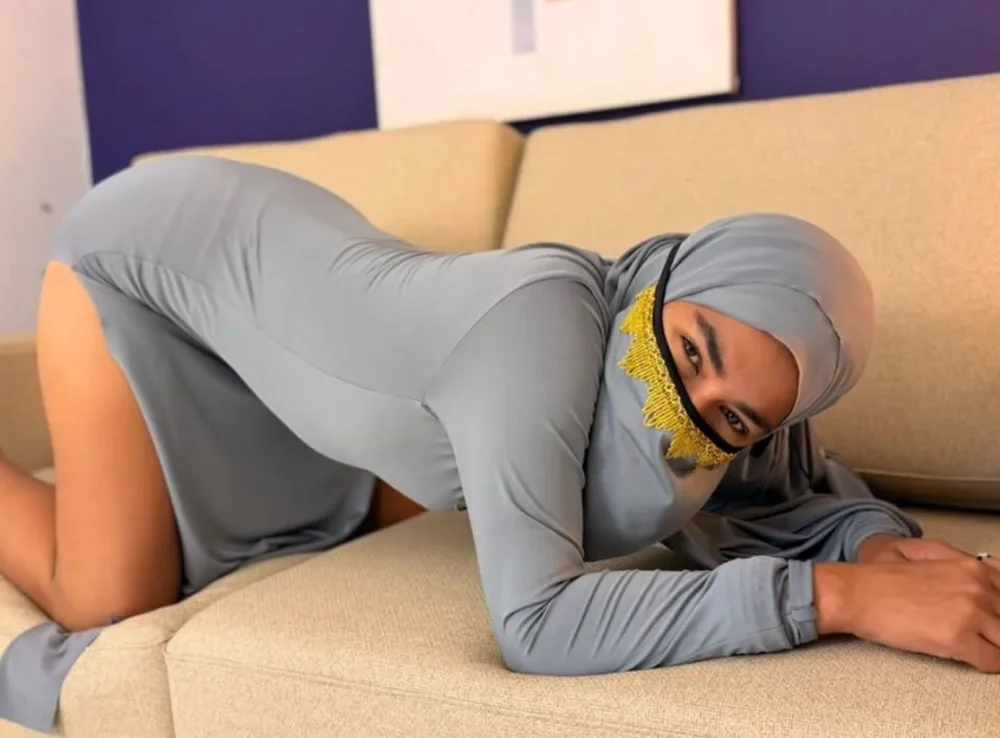 Offline XXX chat modela zaif_thal