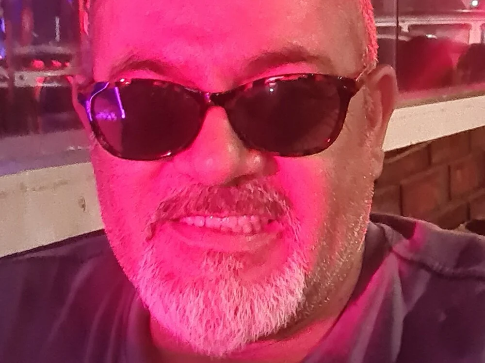 Pedroxxx_19 – Offline XXX chat