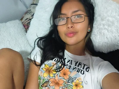 Mia_B__ - Girl 